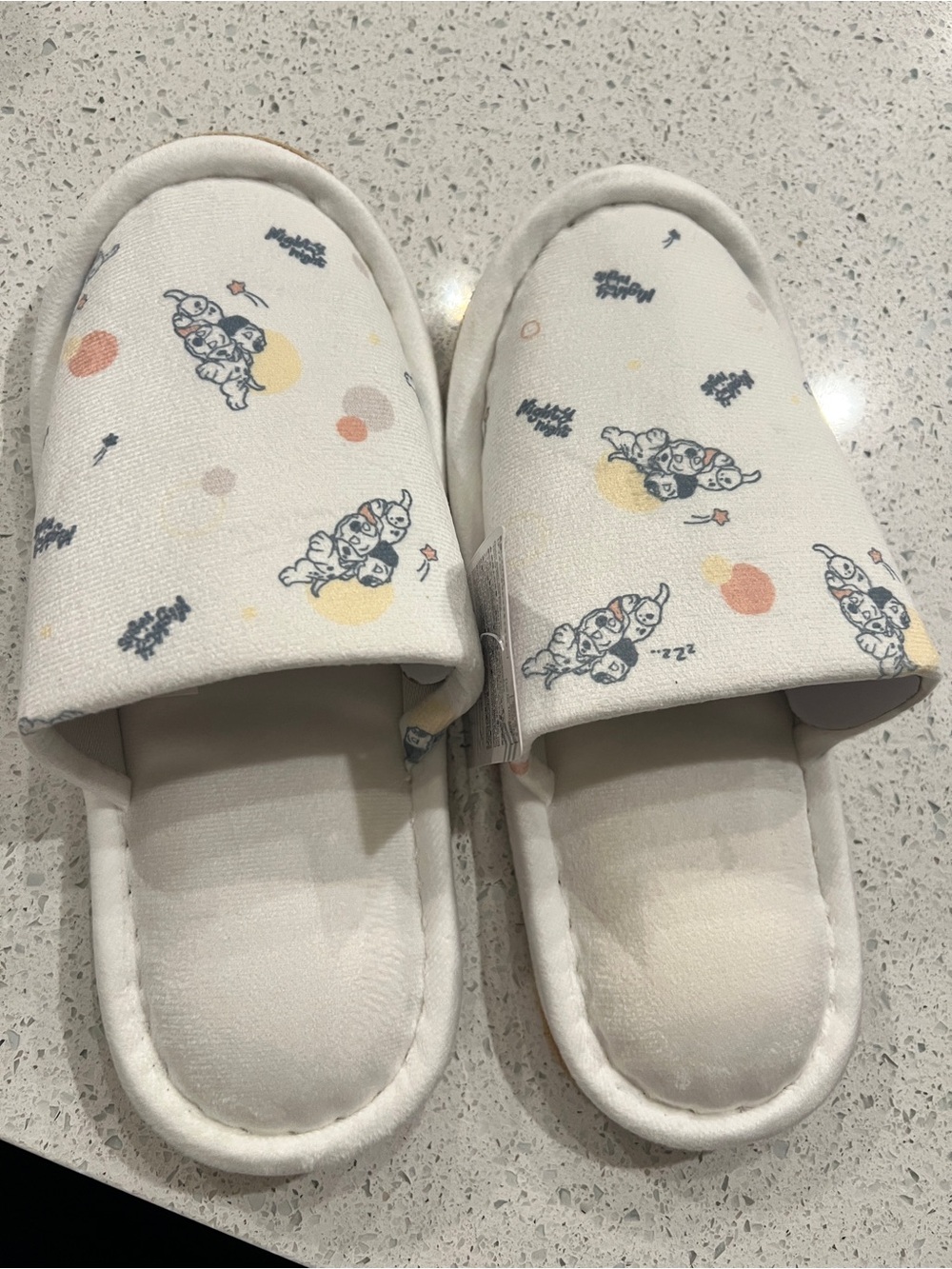 Disney Daiso 101 Dalmatian slippers with, size US 4-6